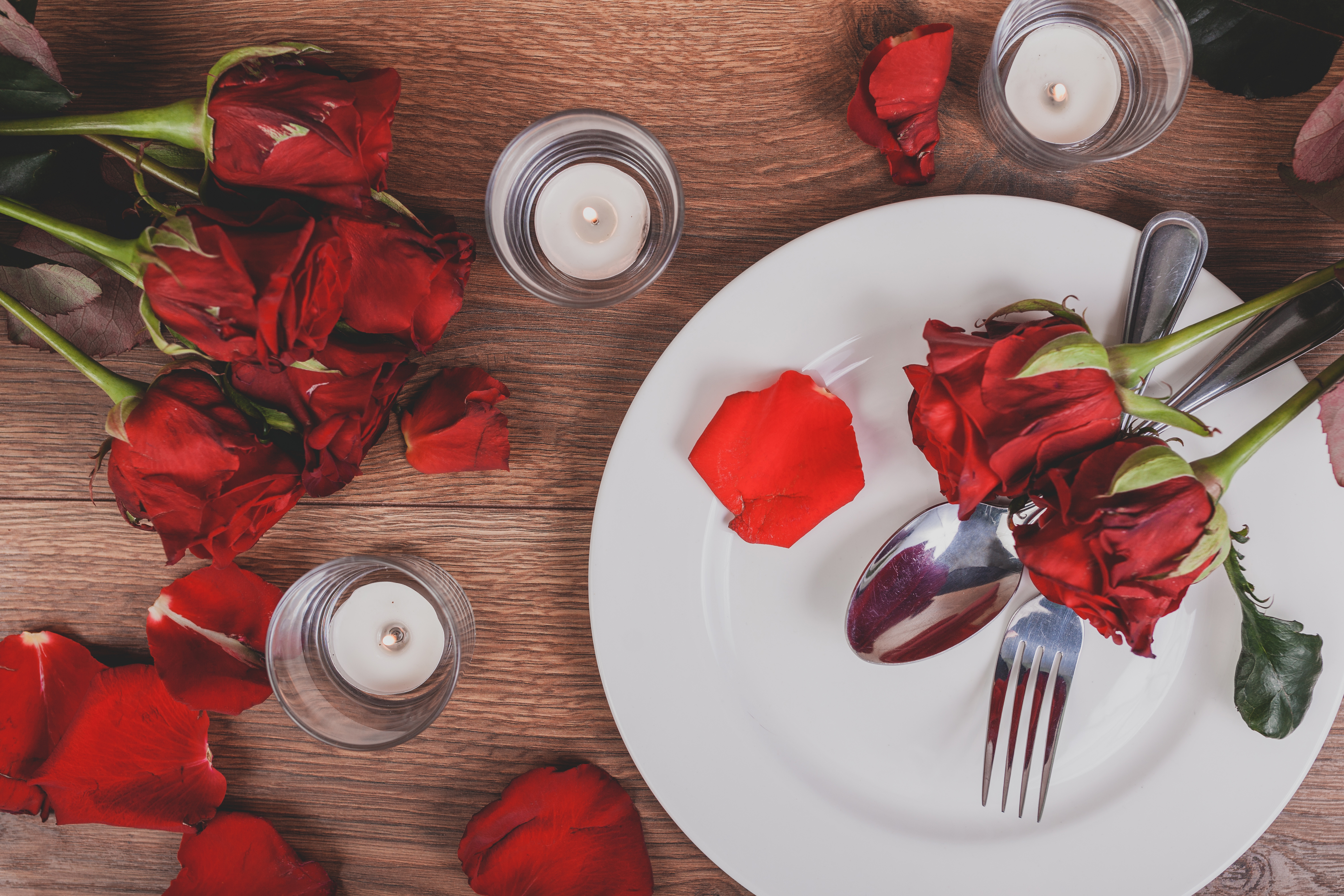 Dinner Plate with Roses and Candles
