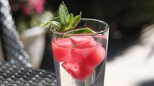 Pretty and healthy - dress up your next water glass with ice cubes made of watermelon - rachelray.com